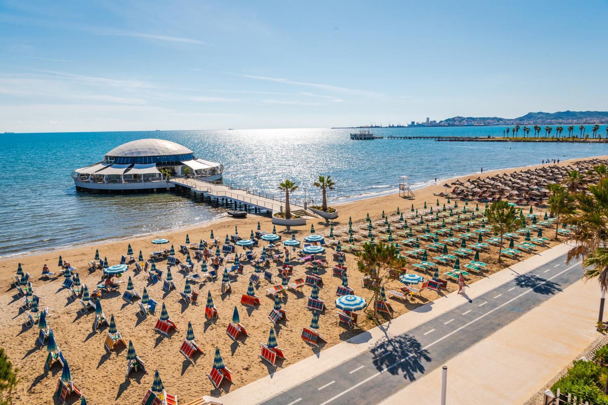 Sea View Apartments Eldo Durrës Extérieur photo