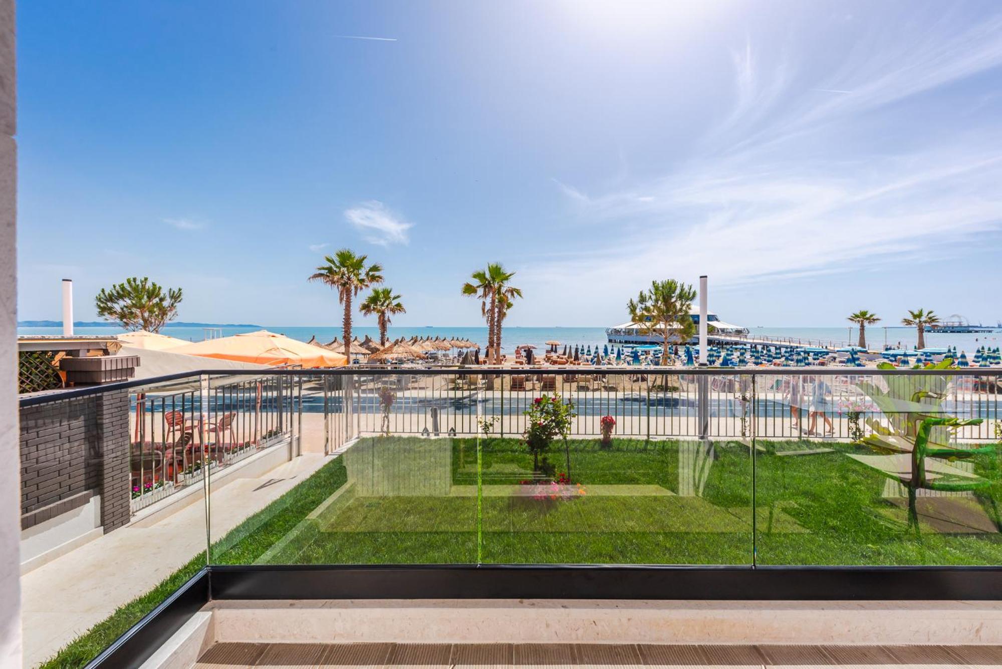 Sea View Apartments Eldo Durrës Extérieur photo