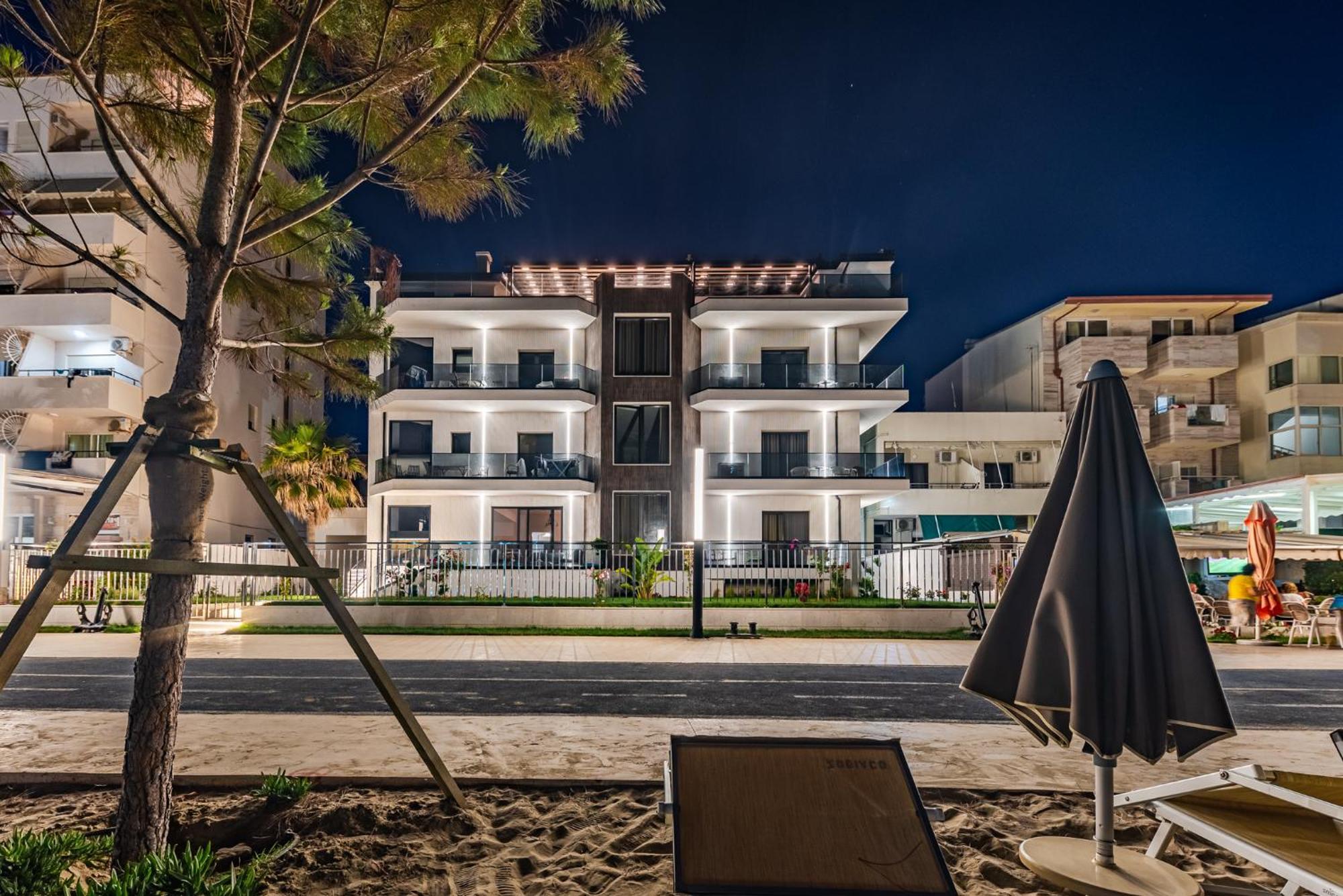 Sea View Apartments Eldo Durrës Extérieur photo